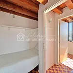 723 - Monolocale A In Centro Con Vista Mare - Inclusa Διαμέρισμα *