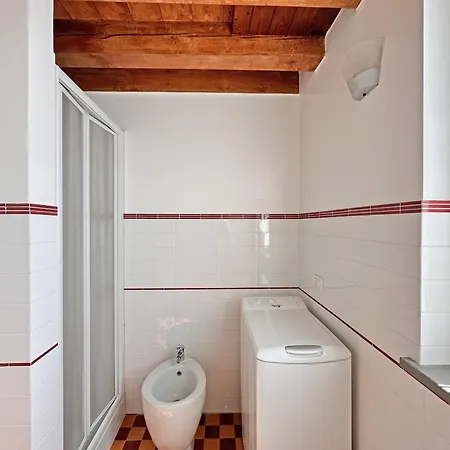 723 - Monolocale A In Centro Con Vista Mare - Inclusa